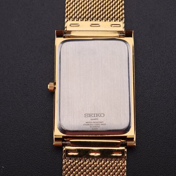 Vintage Seiko Slim Quartz Gentlemen's Wrist Watch - FREE SHIPPING - Picture 7 of 14